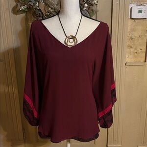 White House Black Market Red and Black Patterned Top in EUC